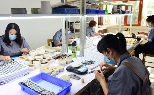 Empresa de cosméticos sul-coreana desenvolve na China